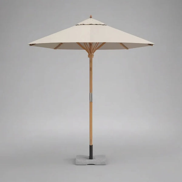 Parasol ogrodowy, Ogrodowy parasol w kolorze drewna i białego poliestru o wysokości 300 cm 260 cm